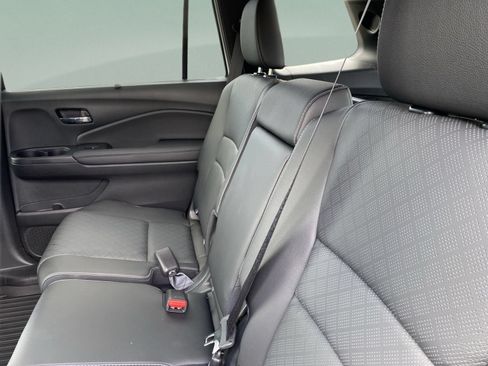 Used 2021 Honda Passport Touring image 14