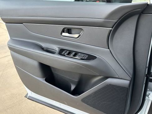 Used 2026 Nissan Murano SV image 24