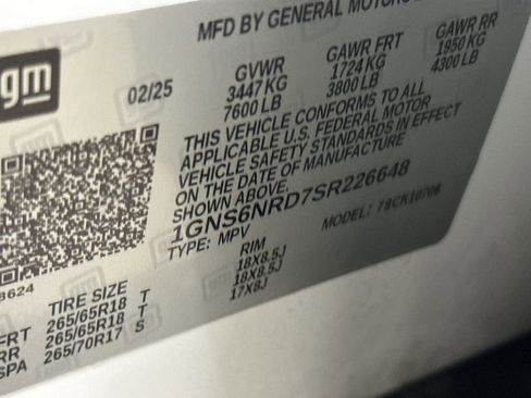 Used 2025 Chevrolet Tahoe LT image 29