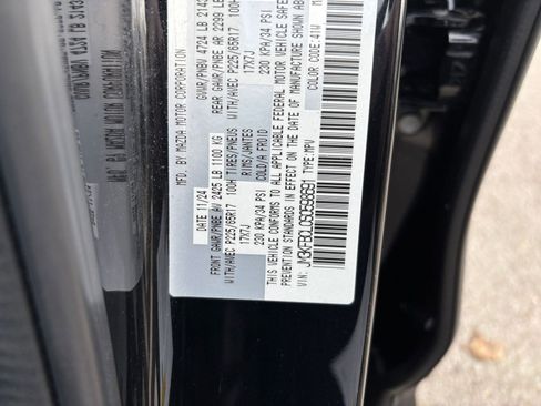 Used 2025 MAZDA CX-5 AWD 2.5 S w/ Preferred Package image 32