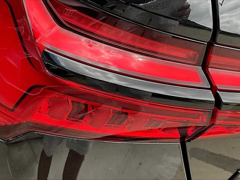 New 2025 Audi A6 Premium Plus image 14