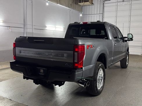 Used 2022 Ford F350 Platinum AWD/4WD image 8