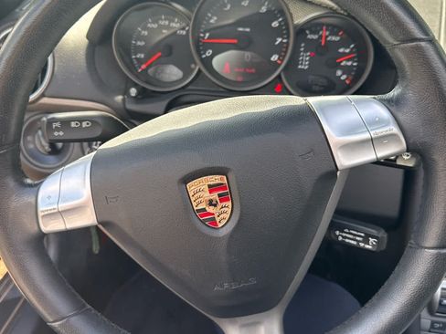 Used 2005 Porsche Boxster RWD image 6