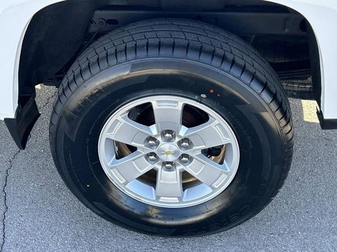 Used 2018 Chevrolet Colorado W/T w/ WT Convenience Package image 17