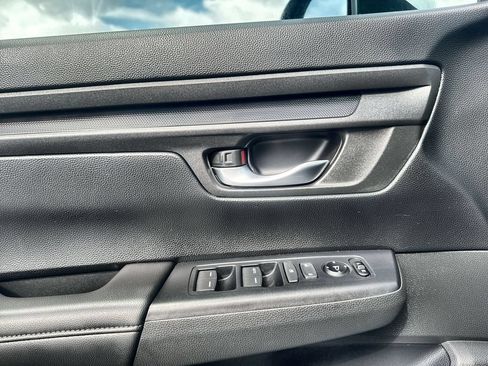 Used 2024 Honda CR-V LX image 13
