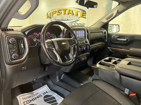 Used 2021 Chevrolet Silverado 1500 LT AWD/4WD image 21