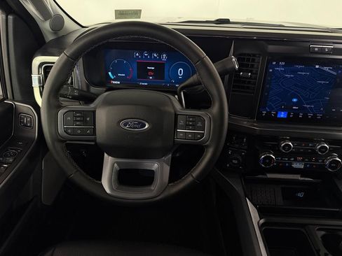 Used 2025 Ford F350 Lariat w/ Black Appearance Package AWD/4WD image 13