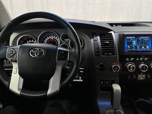 Used 2015 Toyota Sequoia Limited AWD/4WD image 22