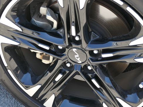 Used 2024 Kia K5 GT-Line FWD image 10