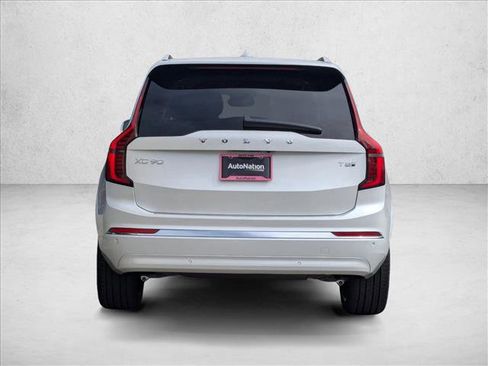 Certified 2025 Volvo XC90 T8 Plus w/ Protection Package Premier image 5