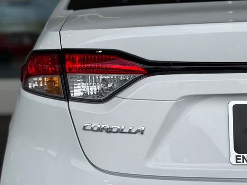 Used 2026 Toyota Corolla LE FWD image 10