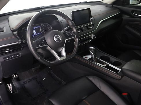Used 2022 Nissan Altima 2.0 SR image 26