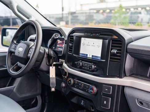 Used 2023 Ford F150 XL image 13