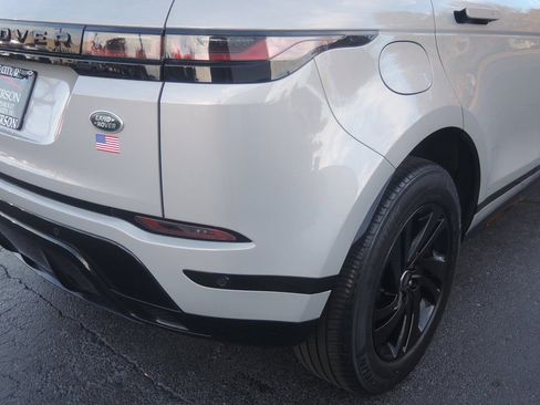 Used 2022 Land Rover Range Rover Evoque R-Dynamic S image 32