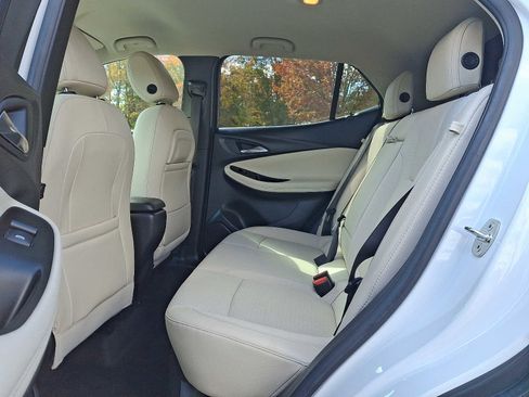 Used 2023 Buick Encore GX Select image 12