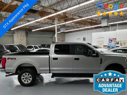 Used 2020 Ford F250 XL w/ STX Appearance Package AWD/4WD image 4