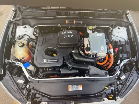 Used 2018 Ford Fusion SE w/ Equipment Group 602A image 12