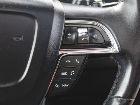 Used 2019 Lincoln Navigator Reserve w/ Cargo Package AWD/4WD image 35