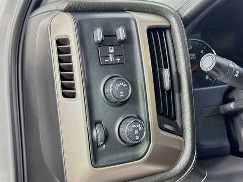 Used 2018 GMC Sierra 1500 Denali w/ Denali Ultimate Package image 10