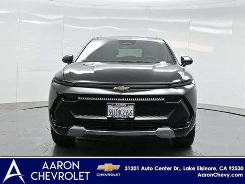 New 2025 Chevrolet Equinox EV LT image 30