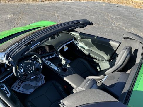 New 2026 Chevrolet Corvette E-Ray image 37