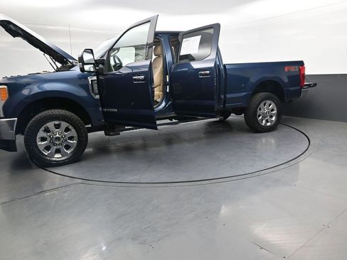 Used 2017 Ford F250 Lariat w/ Lariat Ultimate Package image 47