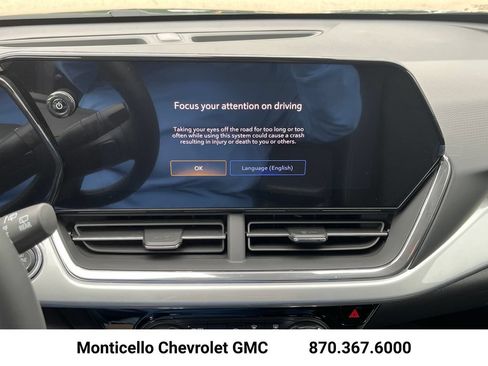 New 2026 Chevrolet Trax LT w/ Driver Confidence Package FWD image 17