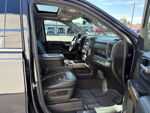 Used 2020 GMC Sierra 1500 Denali w/ Denali Ultimate Package AWD/4WD image 24