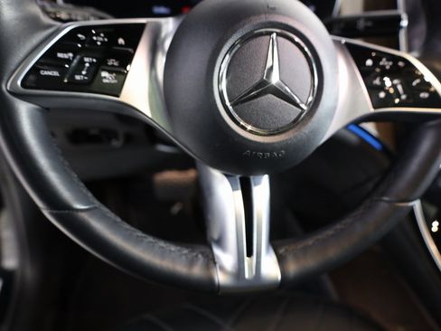 Used 2023 Mercedes-Benz EQE 500 4MATIC SUV w/ Pinnacle Trim Package image 15