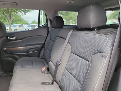 Used 2020 GMC Acadia SLE w/ Driver Convenience Package FWD image 14