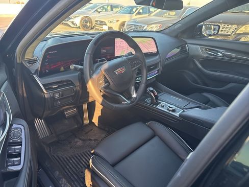 Used 2025 Cadillac CT5 V Blackwing w/ Super Cruise 1 Package image 11