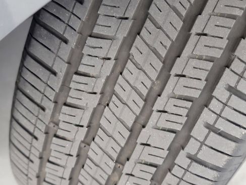 Used 2024 Chevrolet Malibu LT image 30