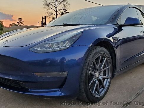Used 2019 Tesla Model 3 Long Range AWD/4WD image 2