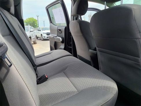 Used 2021 Toyota Tacoma SR5 image 19