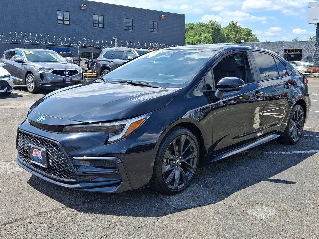 Certified 2024 Toyota Corolla SE FWD image 2