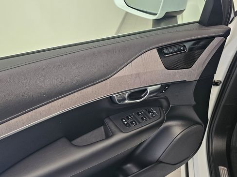 Certified 2022 Volvo XC90 T6 Inscription w/ Climate Package image 22
