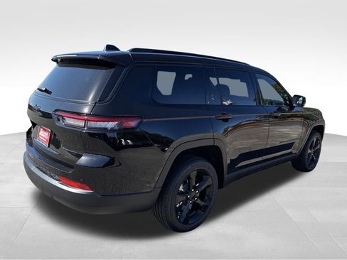 New 2025 Jeep Grand Cherokee L Altitude image 5