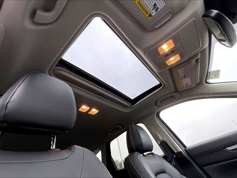 Used 2025 MAZDA CX-5 AWD 2.5 S w/ Preferred Package image 23