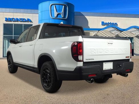 New 2026 Honda Ridgeline TrailSport image 3