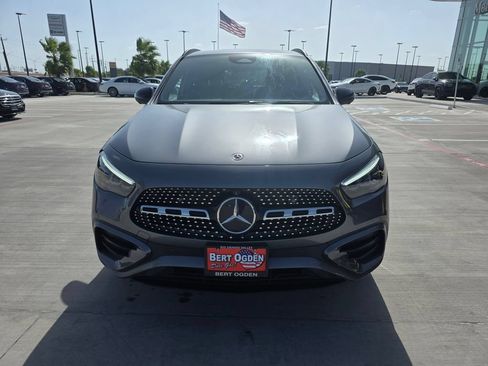 Certified 2025 Mercedes-Benz GLA 250 image 2