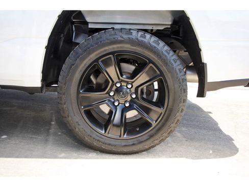 Used 2022 RAM 1500 Big Horn RWD image 30