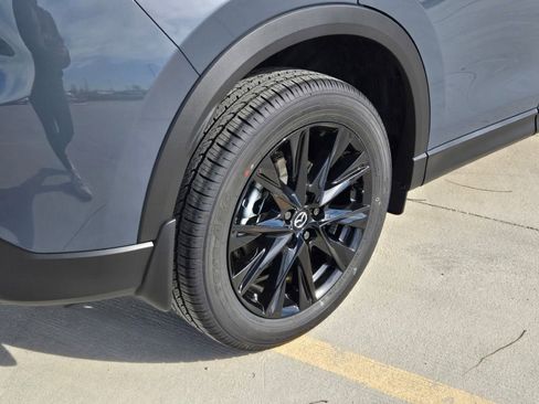 New 2025 MAZDA CX-5 Carbon Edition image 11