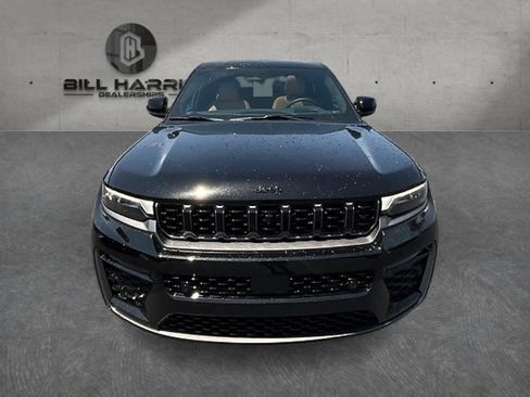 New 2026 Jeep Grand Cherokee L Summit AWD/4WD image 2
