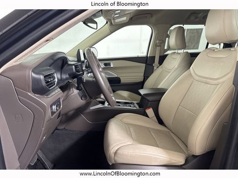 Used 2022 Ford Explorer Platinum w/ Equipment Group 601A image 26