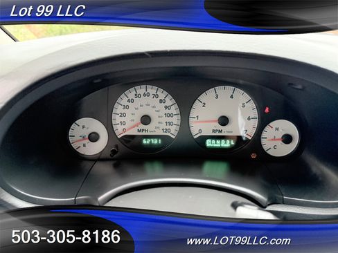 Used 2005 Dodge Grand Caravan SXT image 15