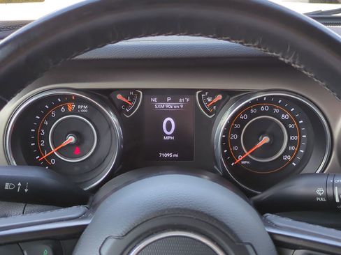 Used 2019 Jeep Wrangler Unlimited Sport S image 24