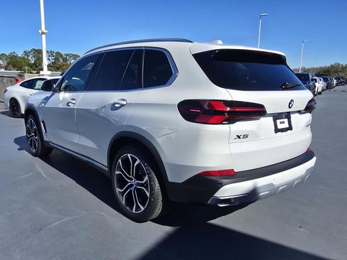 New 2026 BMW X5 sDrive40i w/ Climate Comfort Package image 13