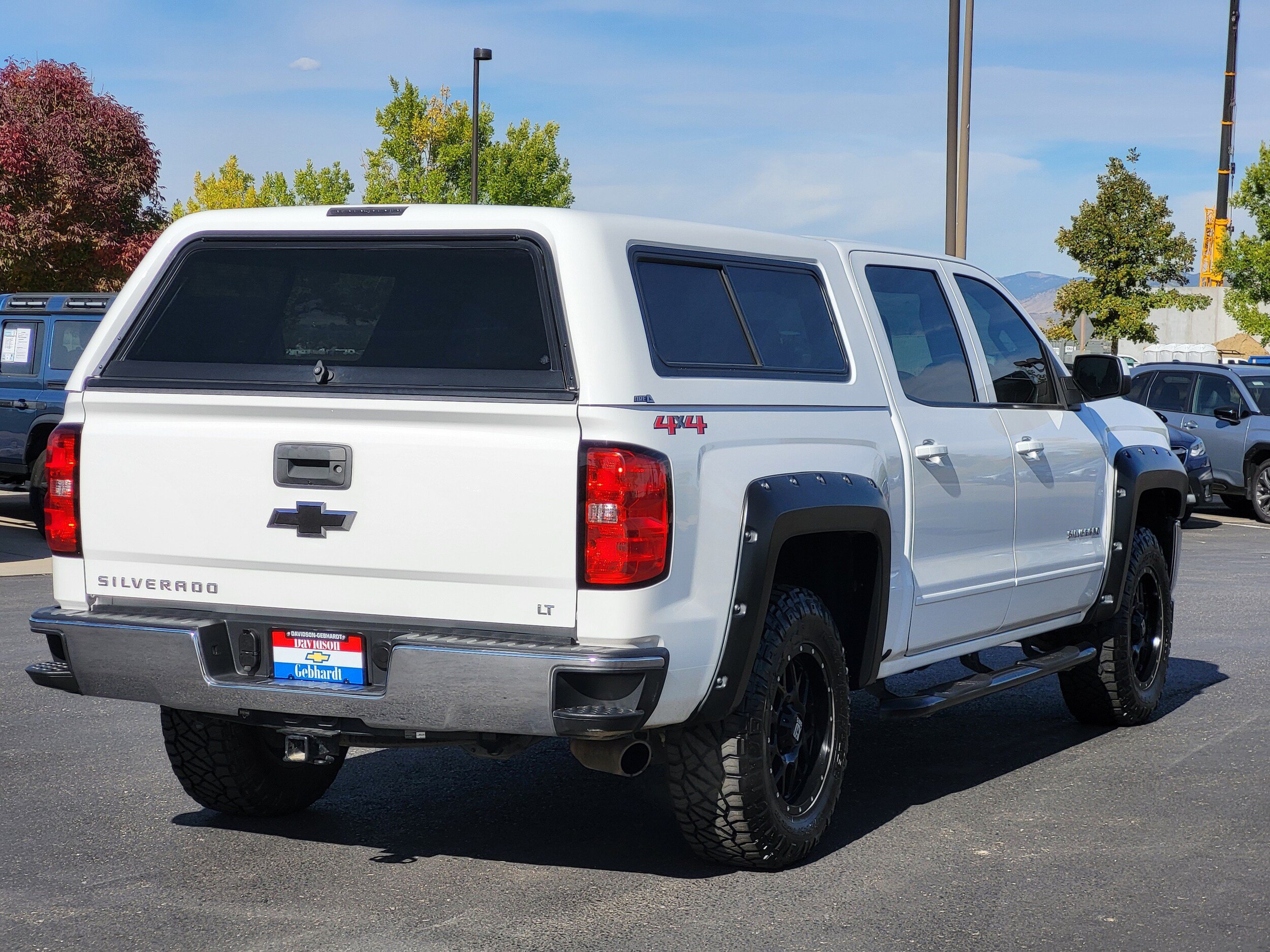 Used 2018 Chevrolet Silverado 1500 LT AWD/4WD image 8