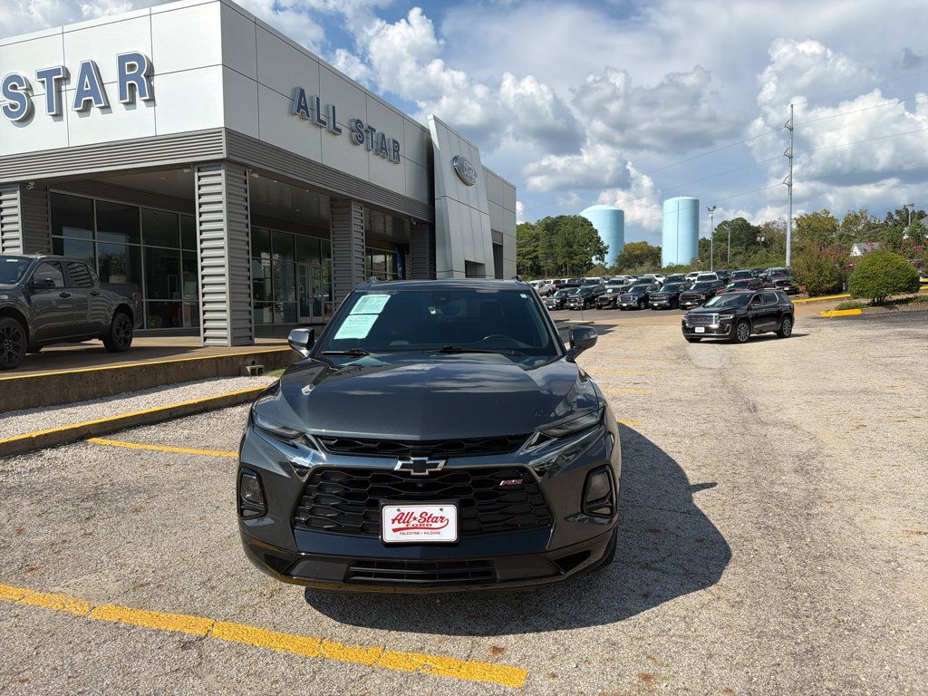 Used 2019 Chevrolet Blazer RS FWD image 2