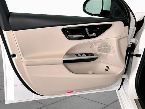 Certified 2024 Mercedes-Benz C 300 4MATIC Sedan image 22